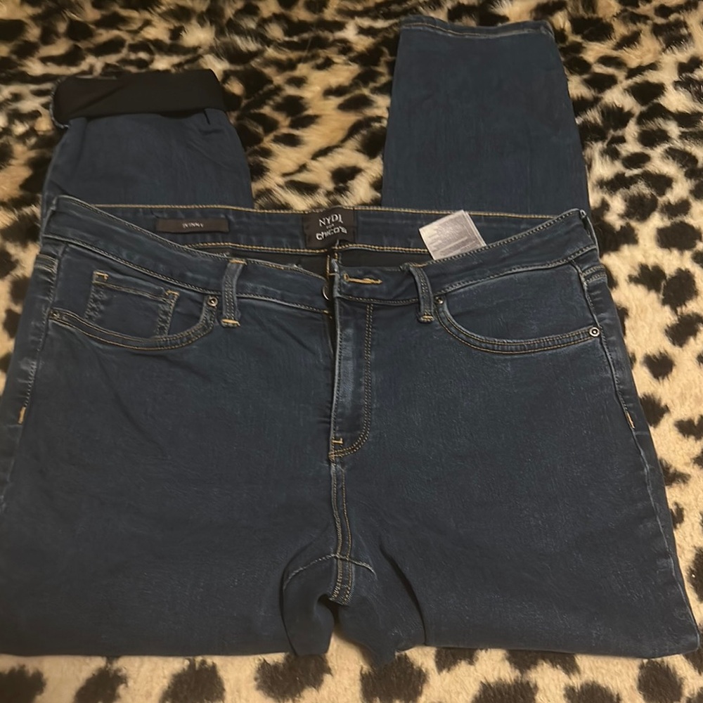 Chicos Cropped Blue Jeans Chicos Size 12